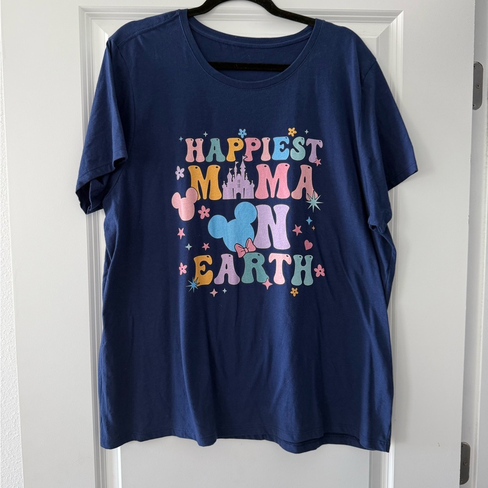 Gildan Navy 'Happiest Mama on Earth'  T-Shirt